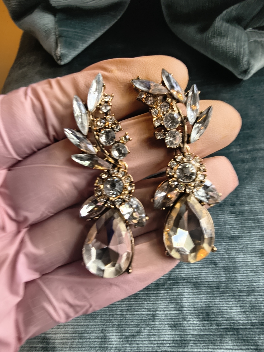 Vintage Crystal Rhinestone Earring Clear Teardrop Navette Gold Tone Glam Clip On